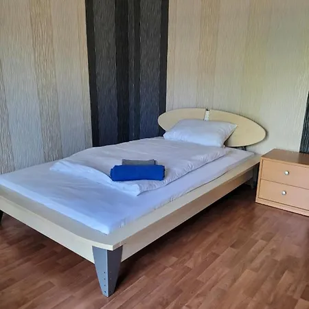 Appartamento Haus 140 Qm Fuer Monteure