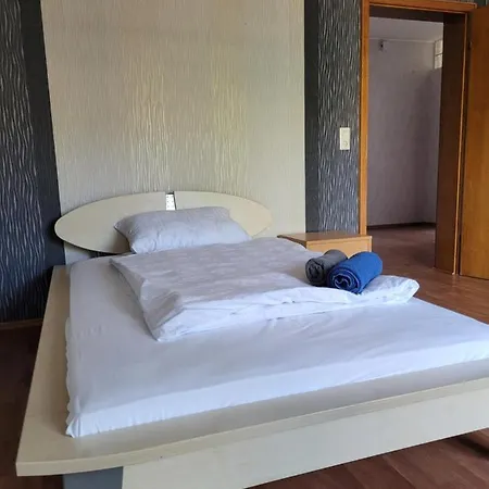Haus 140 Qm Für Monteure