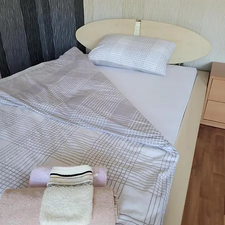 Haus 140 Qm Fuer Monteure Bad Salzschlirf