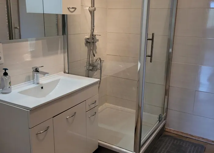 Haus 140 Qm Fuer Monteure *