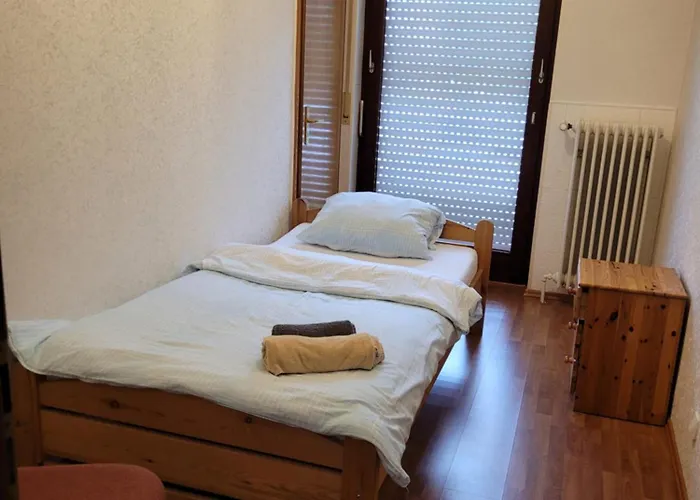 Haus 140 Qm Fuer Monteure Apartamento *